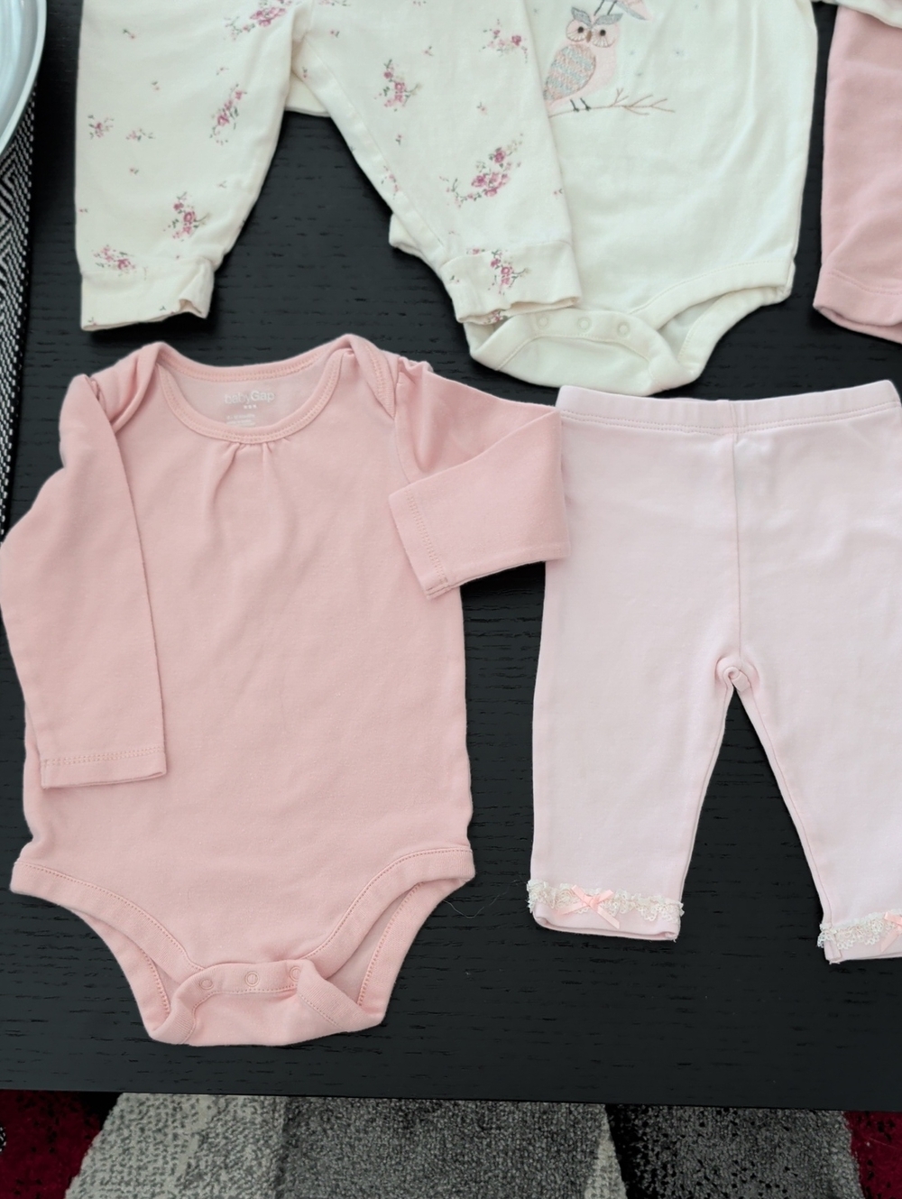 10 Piece Baby Girl Lot 6 -12 Months Baby Gap Carter's Bunny Jacket Pants Onesies - Picture 4 of 13
